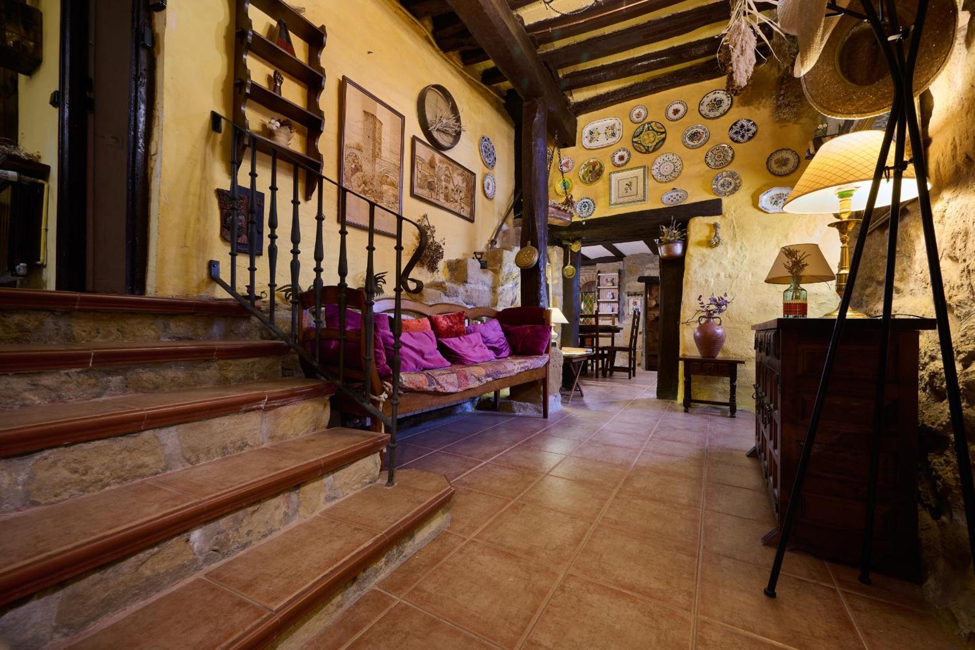 Historic Haven By Fidalsa Villa Labastida Bagian luar foto