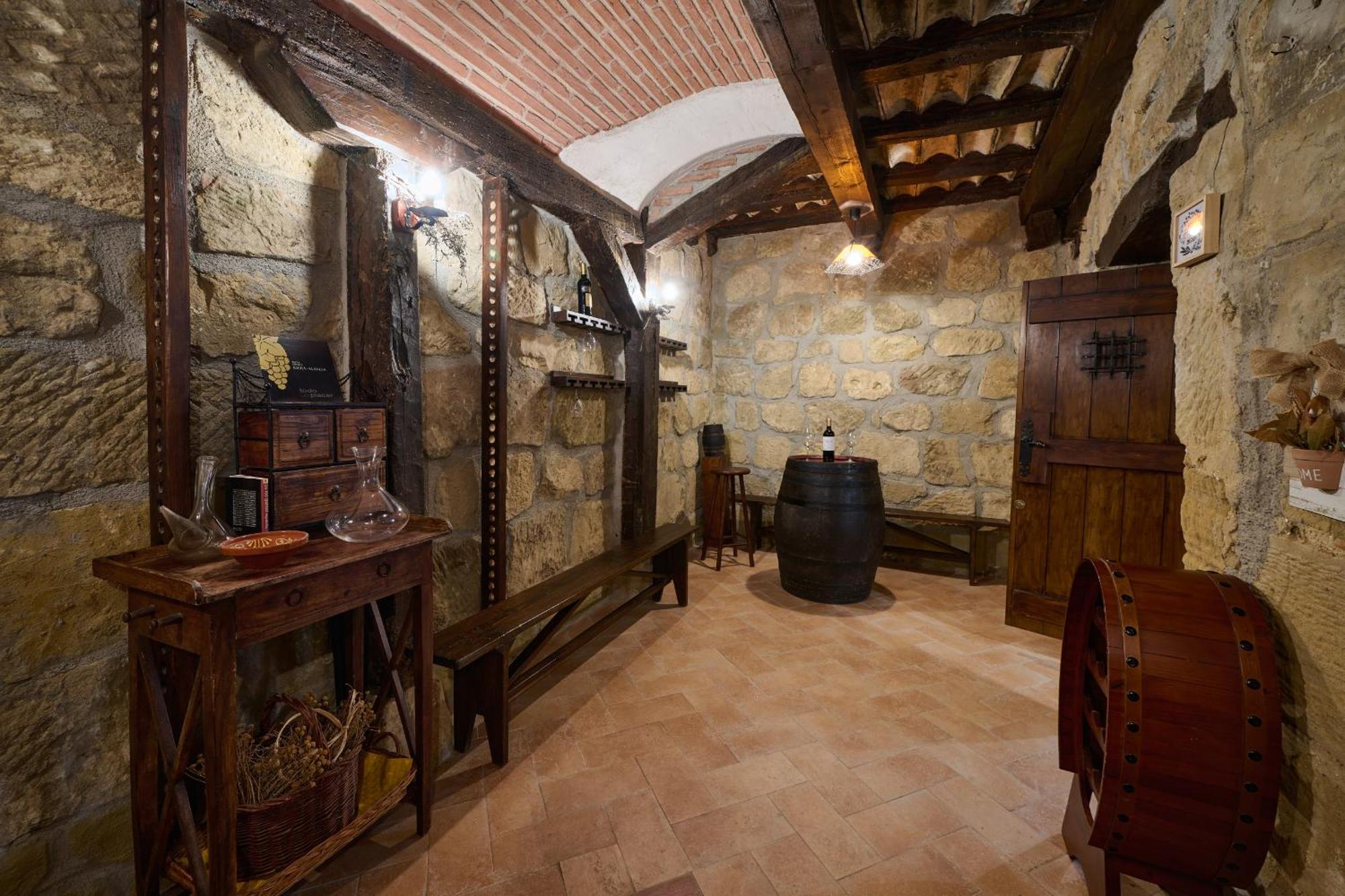 Historic Haven By Fidalsa Villa Labastida Bagian luar foto